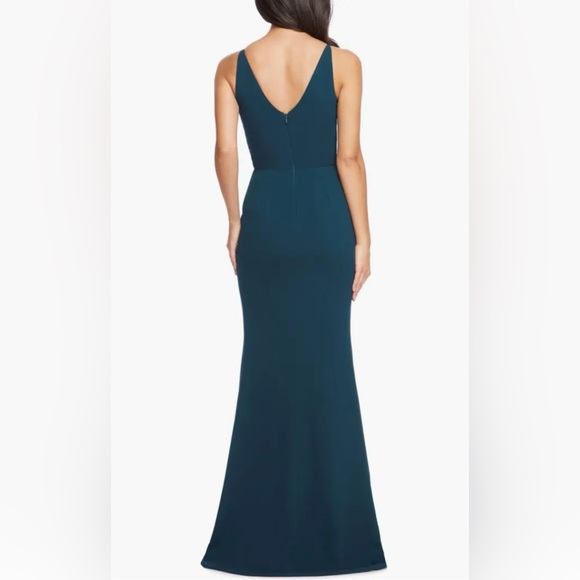 Dress the Population Jordan Gown - Picture 2 of 3